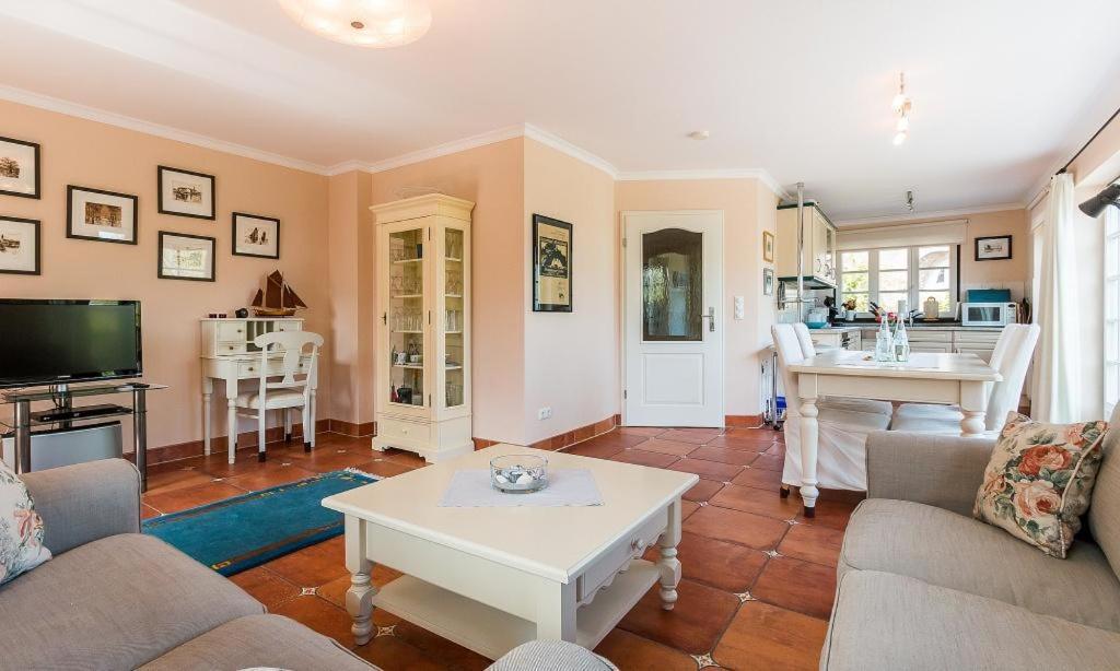 Droemhus Villa Аренсхоп Екстериор снимка